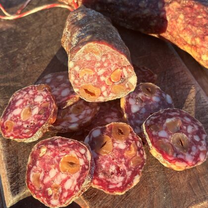 🐖 Castacisson – Saucisson de porc noir aux noisettes torréfiées