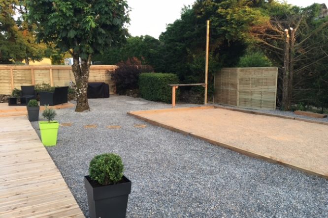 gite groupes, famille, barbecue, piscine, campagne, calme.